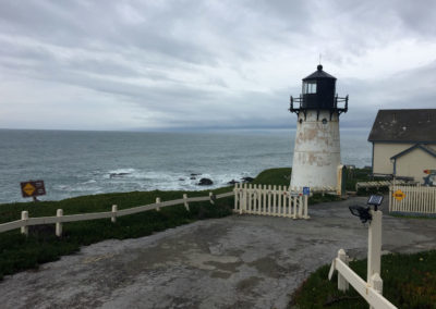 hi point montara light house, half moon bay, pacific coast highway, beach hikes