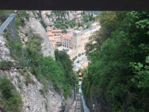 spain hiking trail, montserrat, montserrat map, best hiking trail in spain, where to hike near barcelona, montserrat trail maps